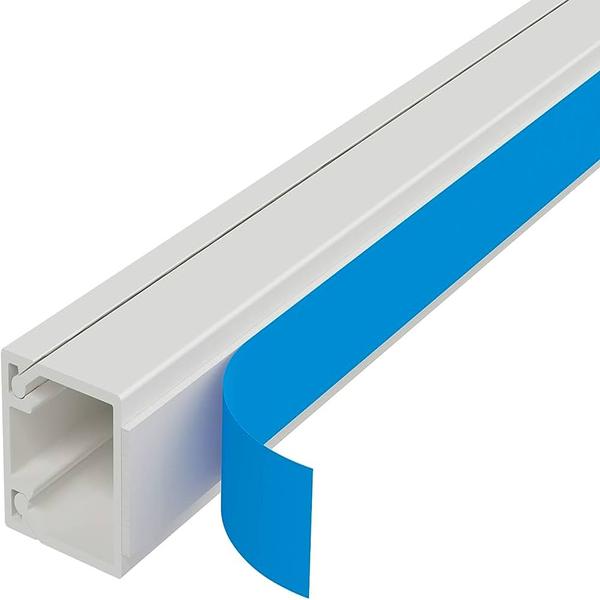 Moulure PVC 40/17 avec Adhésif