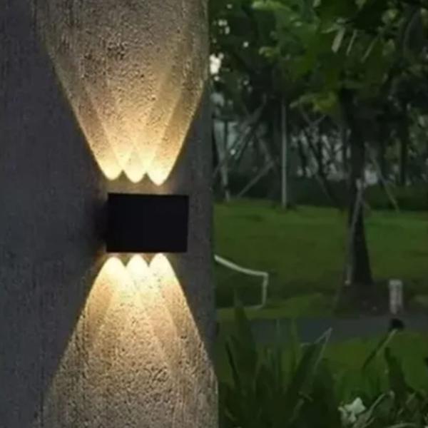 Applique Mural LED 3000K 4* 1W IP65 Taille 120 * 80 * 35 mm