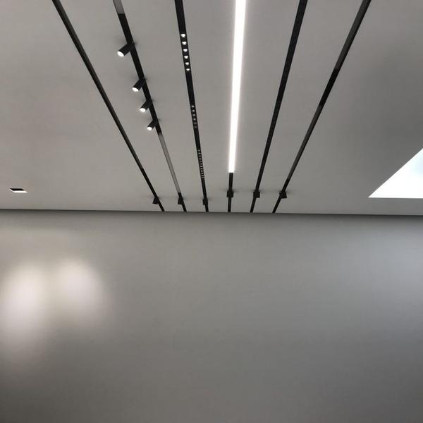 Eclairage Magnetique SMD 36W 48V Noir 4000K 90CM